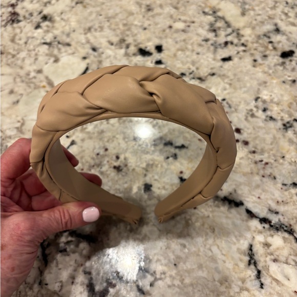 ❤️Braided Tan Headband - Picture 6 of 6
